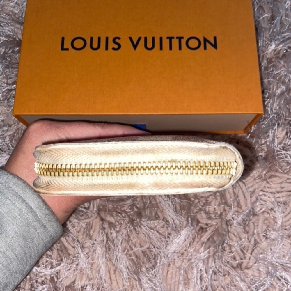 Louis Vuitton zippy wallet - Picture 5 of 10